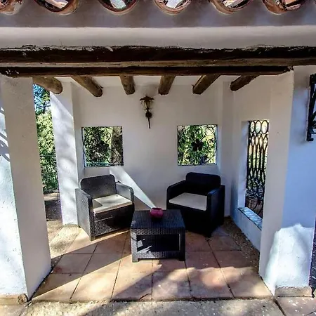 Villa Les Canyes Cottage, Private *